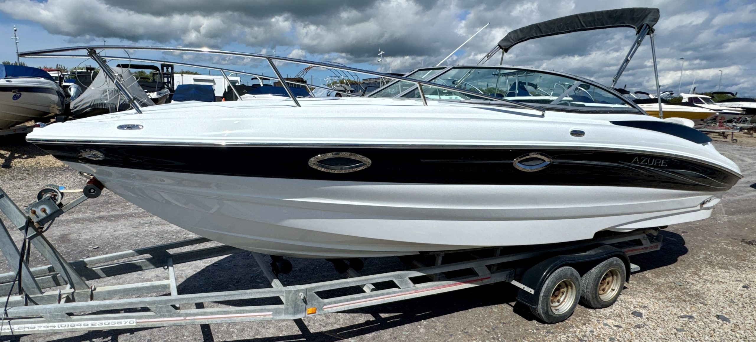Azure AZ279 Cuddy Cabin + Volvo Penta 5.7 GXi