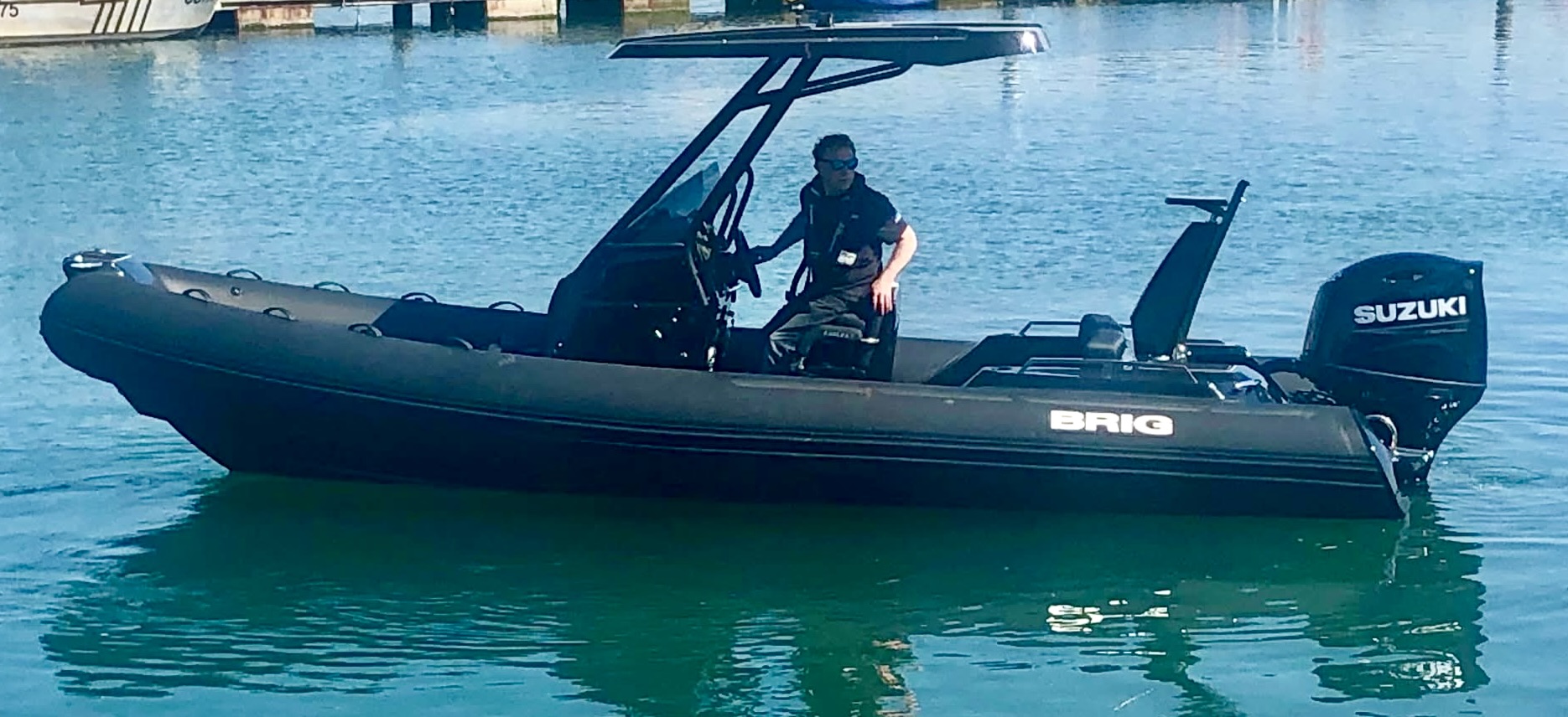 BRIG Eagle 6.7 ‘All Black’ Edition with T-Top & Suzuki DF200 APX