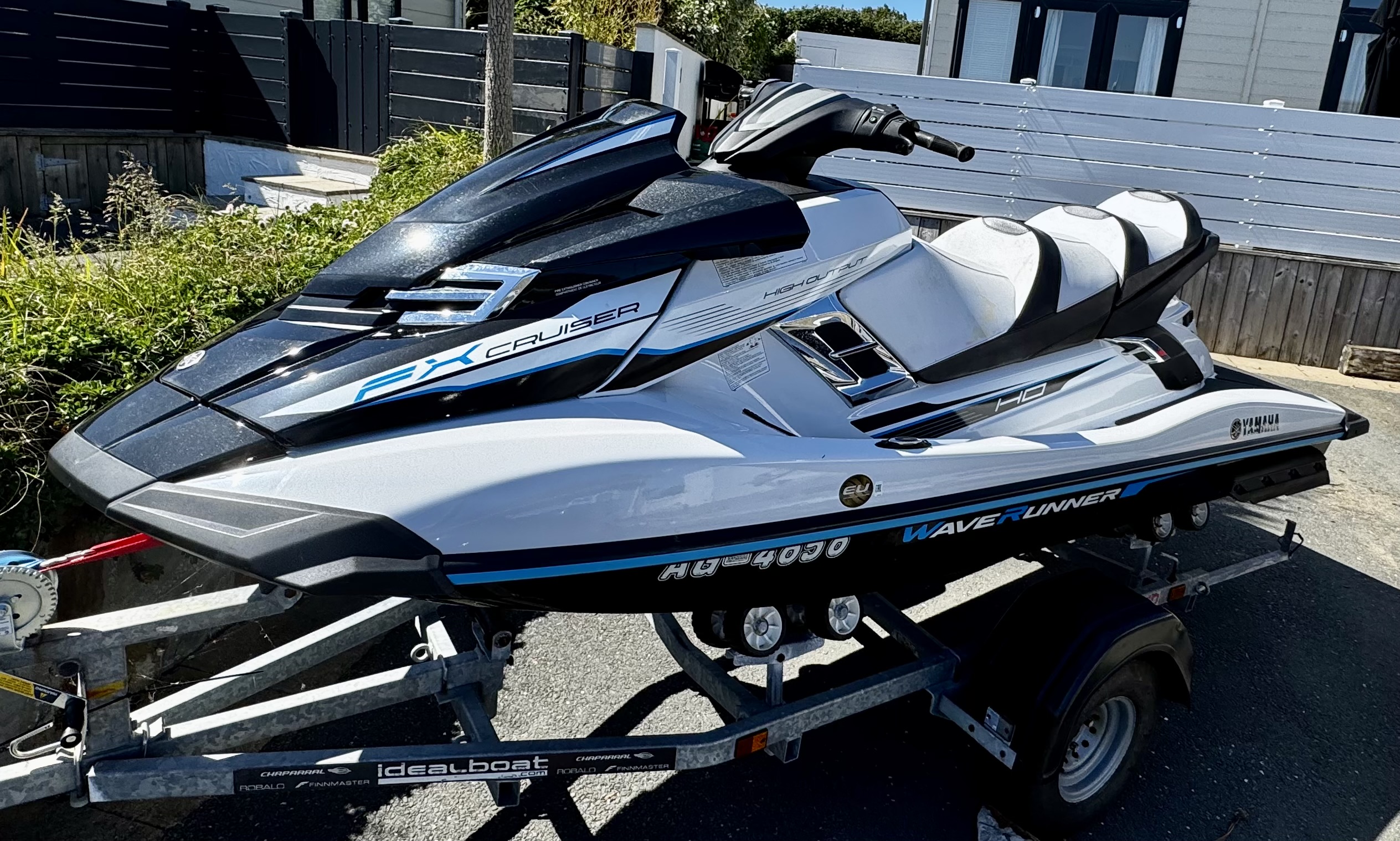 Yamaha WaveRunner FX Cruiser HO