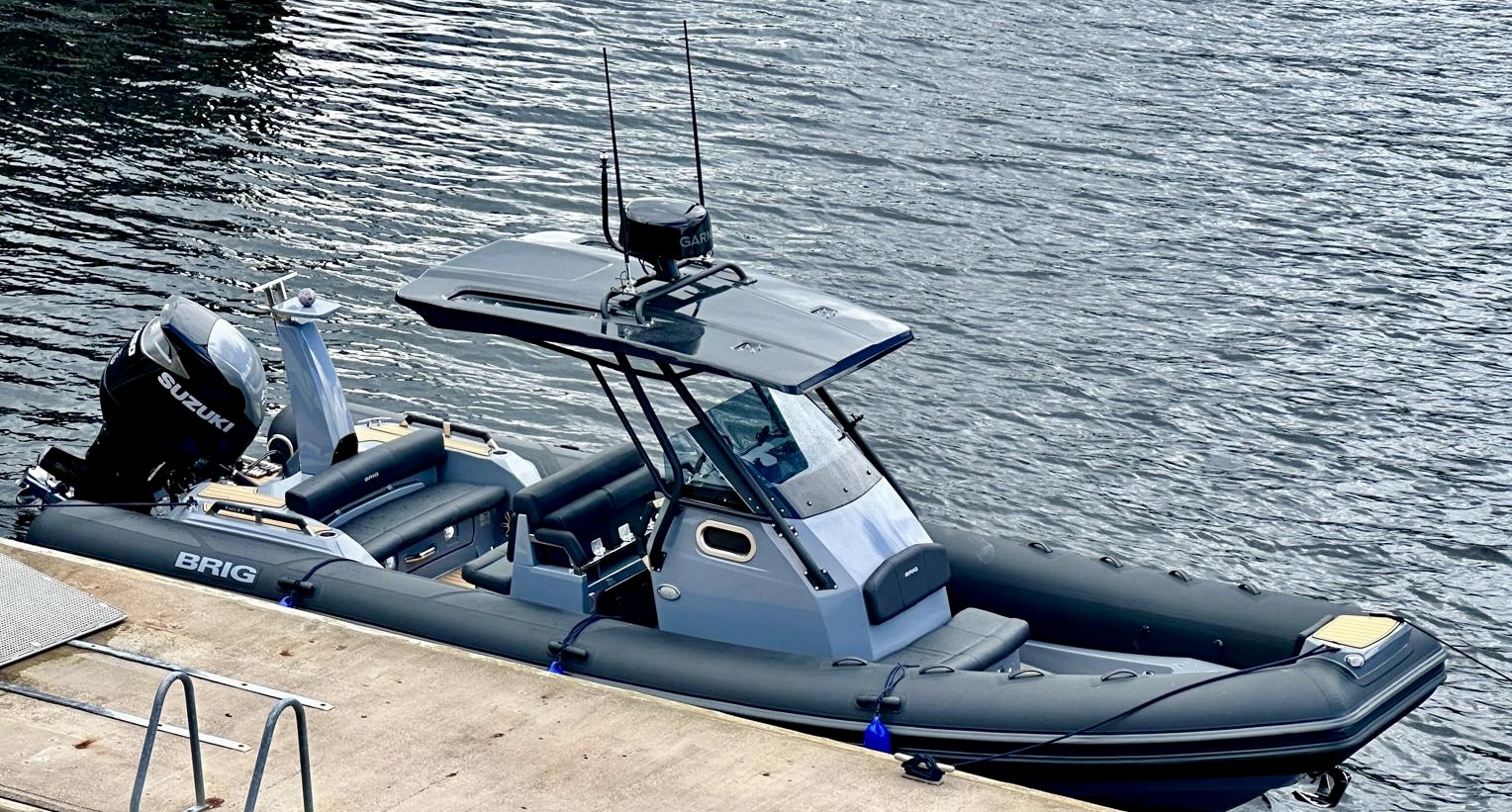 BRIG EAGLE 8 ‘Custom Offshore’ T-Top + SUZUKI DF350 ATX