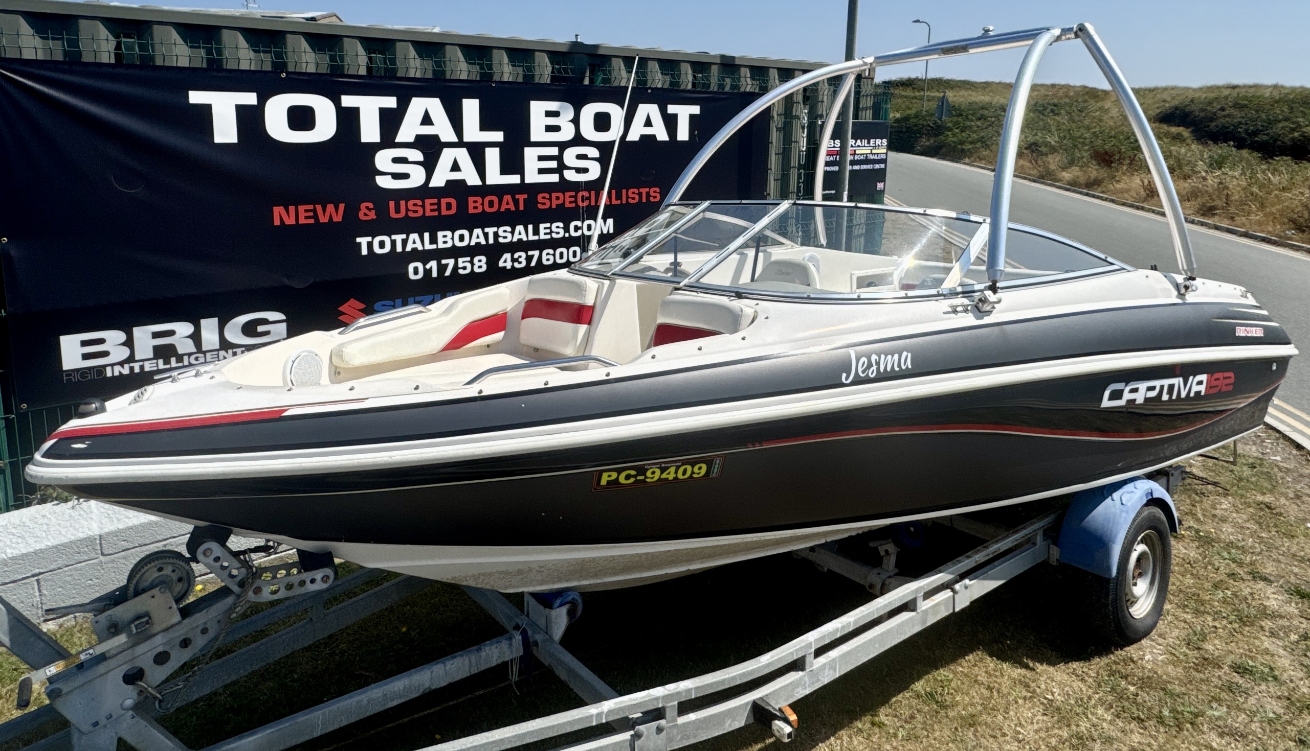 Rinker Captiva 192 Bowrider + MerCruiser 4.3L V6