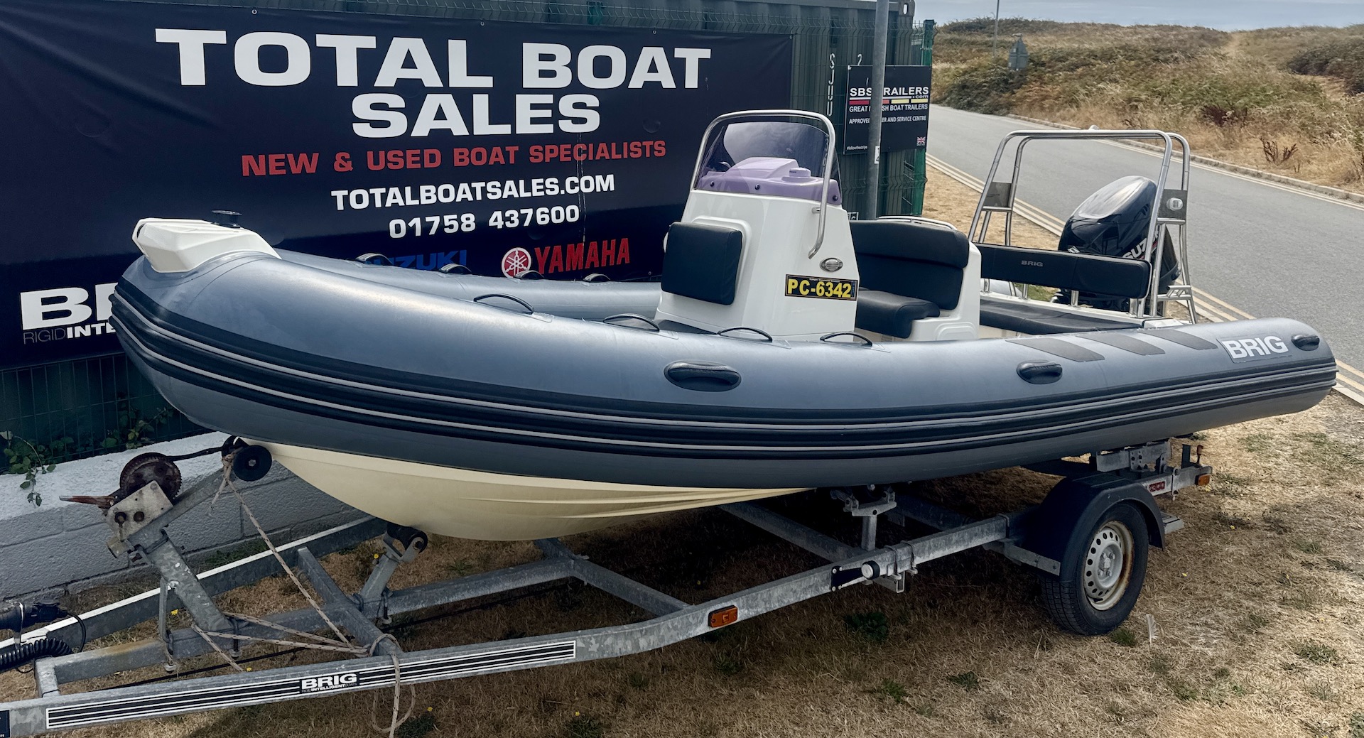 BRIG Navigator 570 + 115hp Suzuki 4-Stroke Outboard