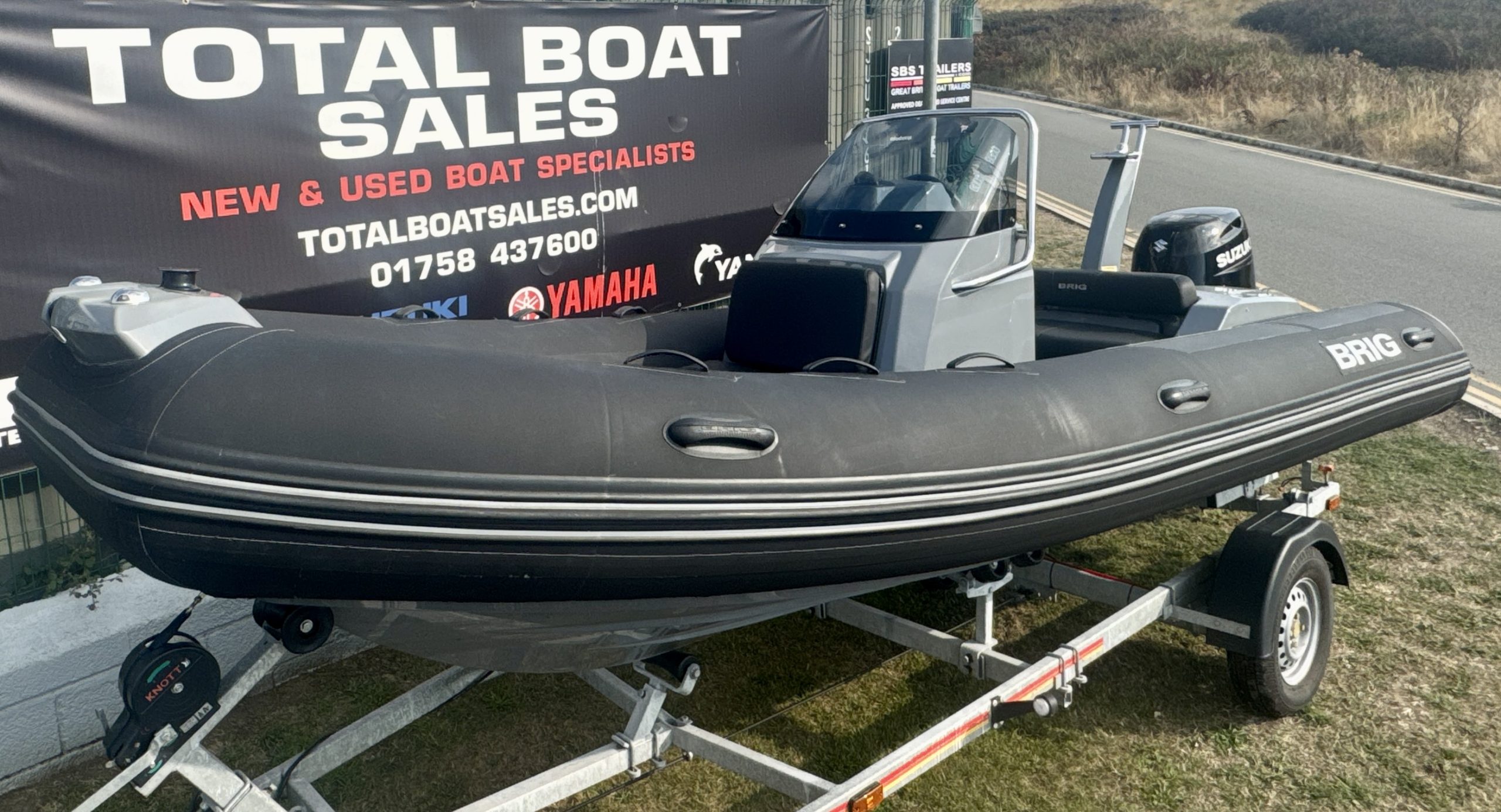 BRIG Eagle 5 + 100hp Suzuki 4-Stroke Outboard